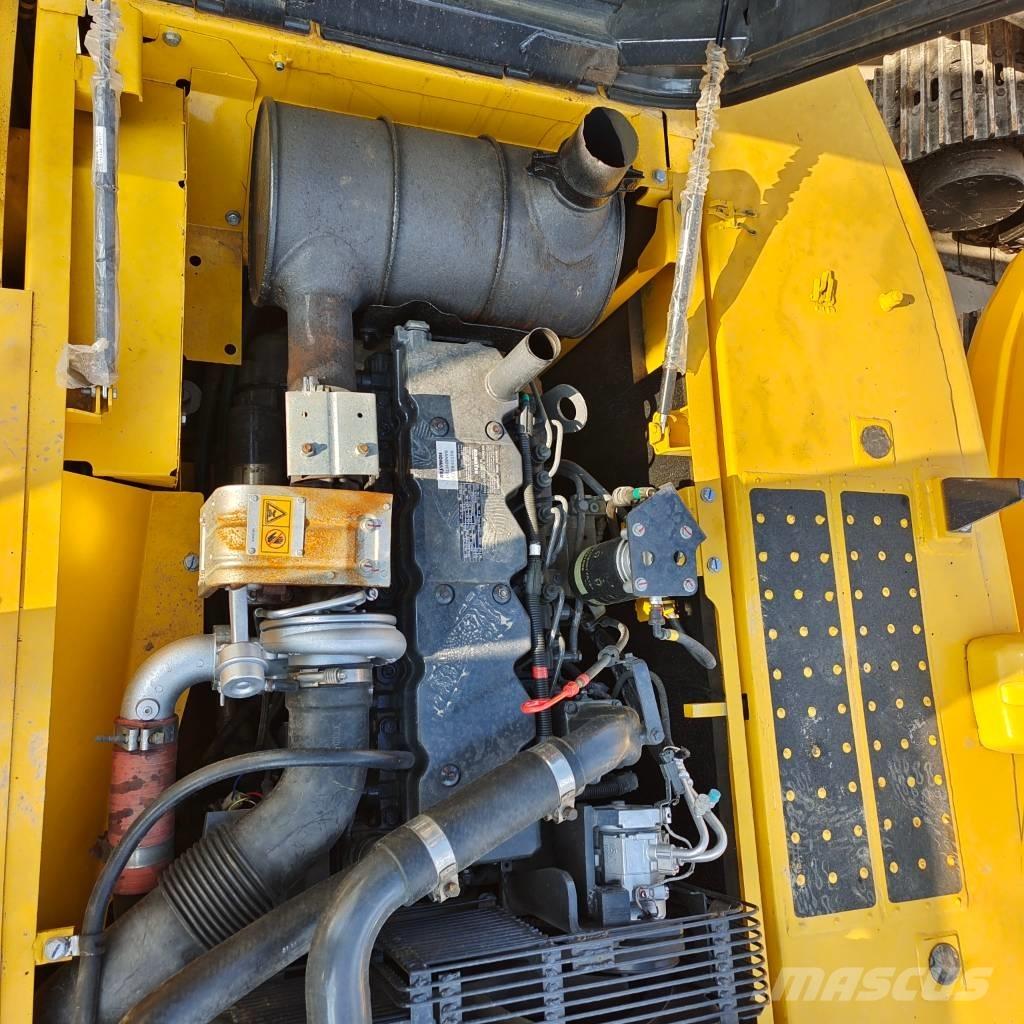 Komatsu PC 220 Pelle sur chenilles