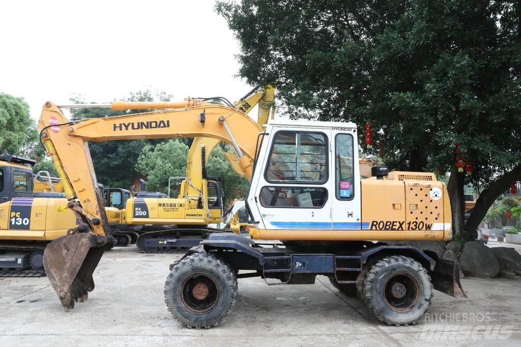 Hyundai Robex 130 W Pelle sur pneus