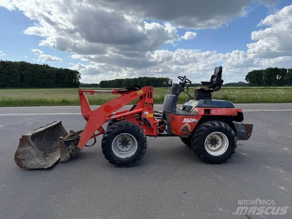 Kubota R520NH Chargeuse sur pneus