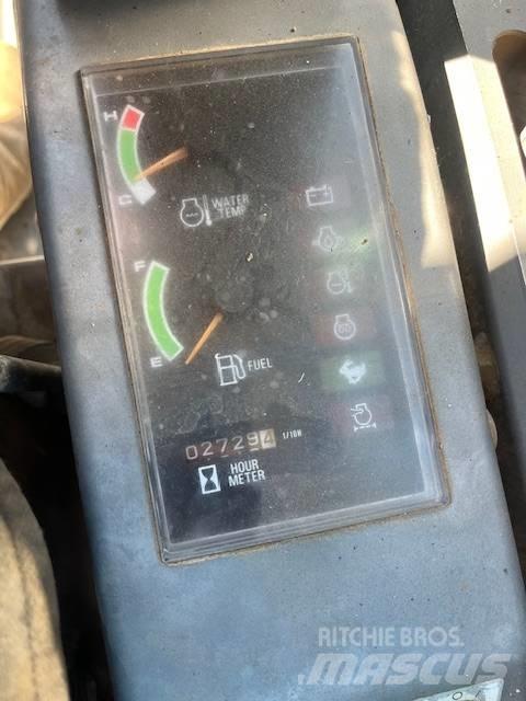 Takeuchi TB 23 R Mini pelle < 7t
