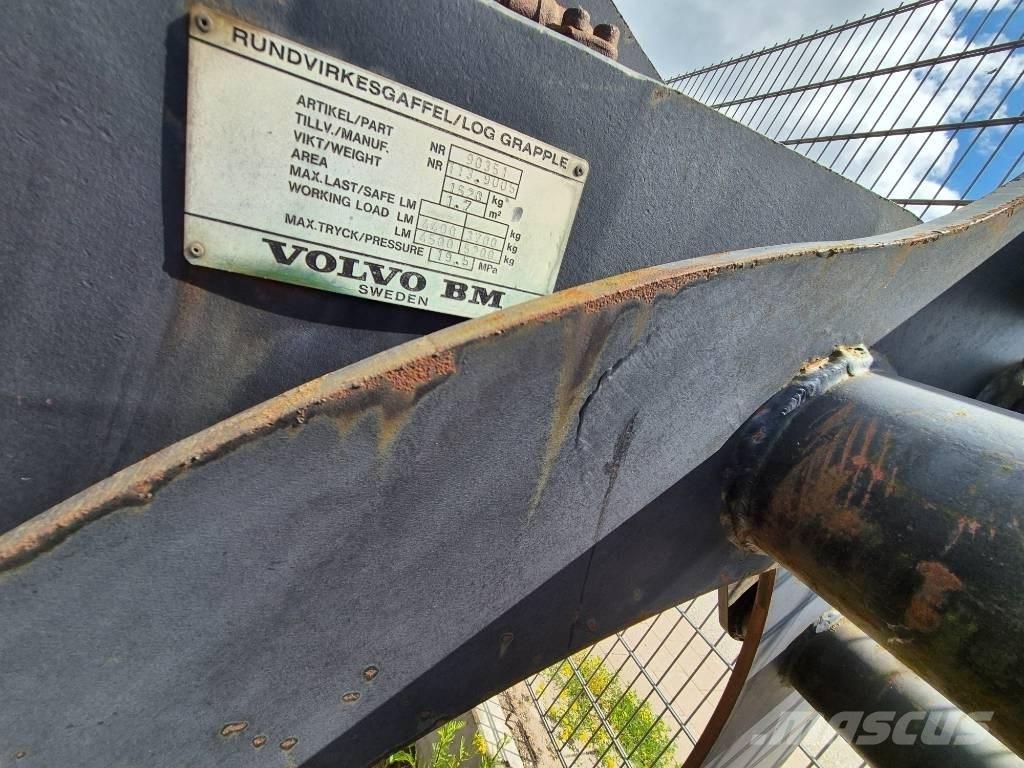 Volvo BM Holzgreifer Pelle à déchets