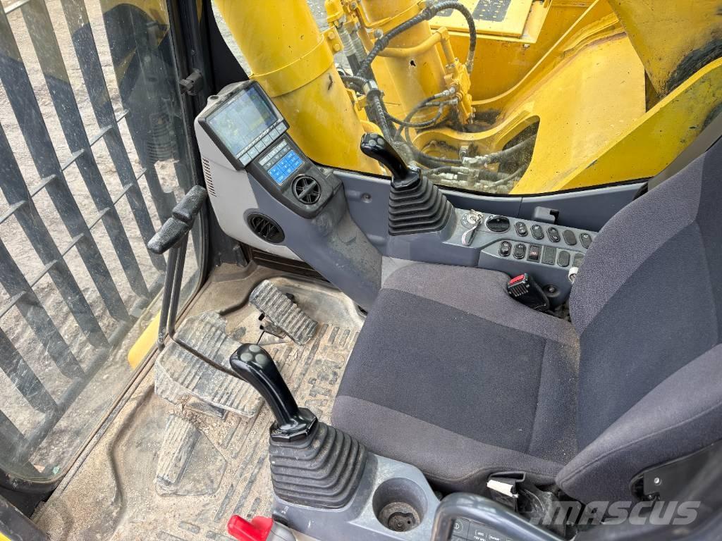 Komatsu PC700LC-11 Pelle sur chenilles
