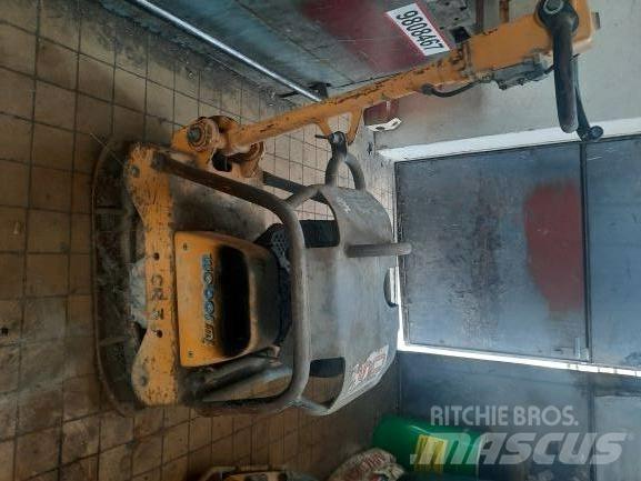 Weber mt Compacteurs