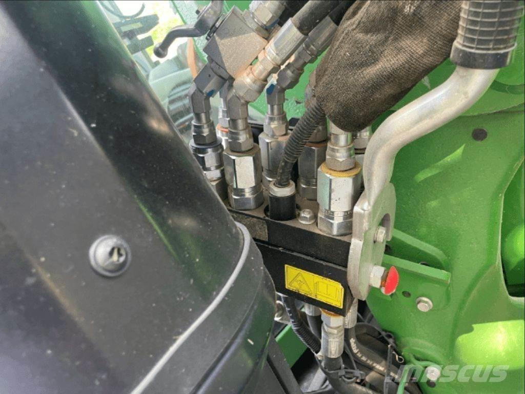 John Deere 6120 M Tracteur
