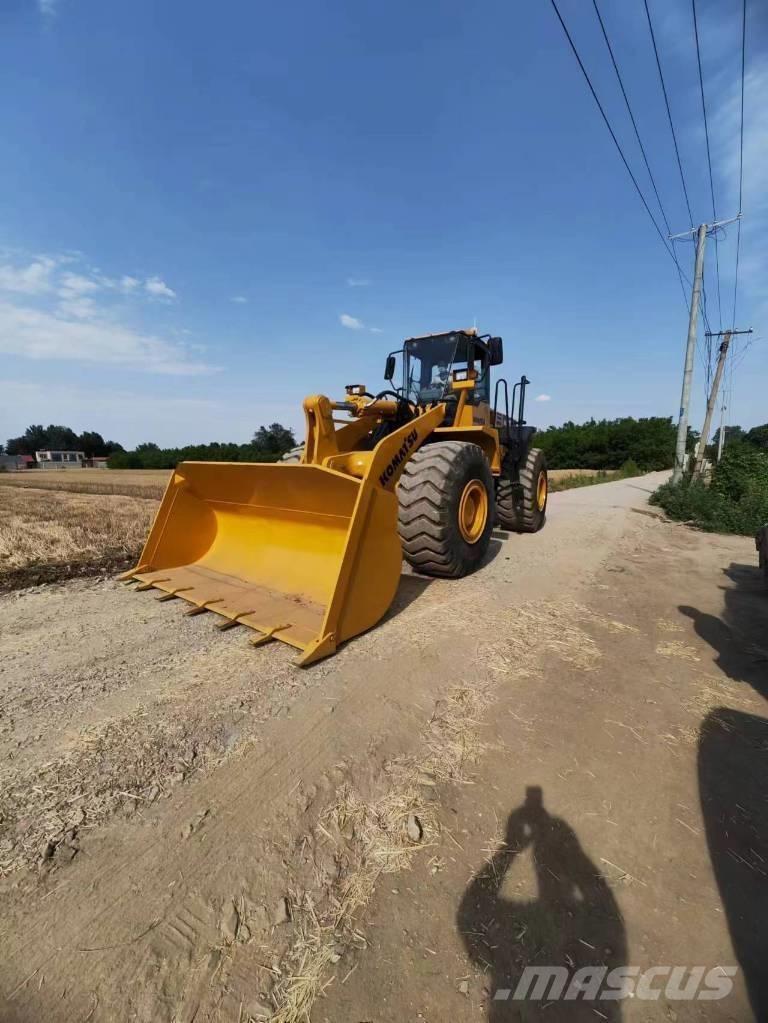 Komatsu WA 470-3 Chargeuse sur pneus