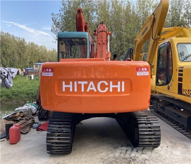 Hitachi EX120 Pelle sur chenilles