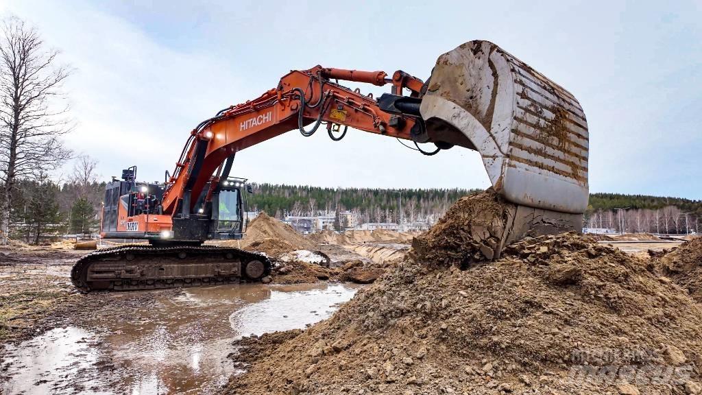 Hitachi ZX530LCH-7 Pelle sur chenilles