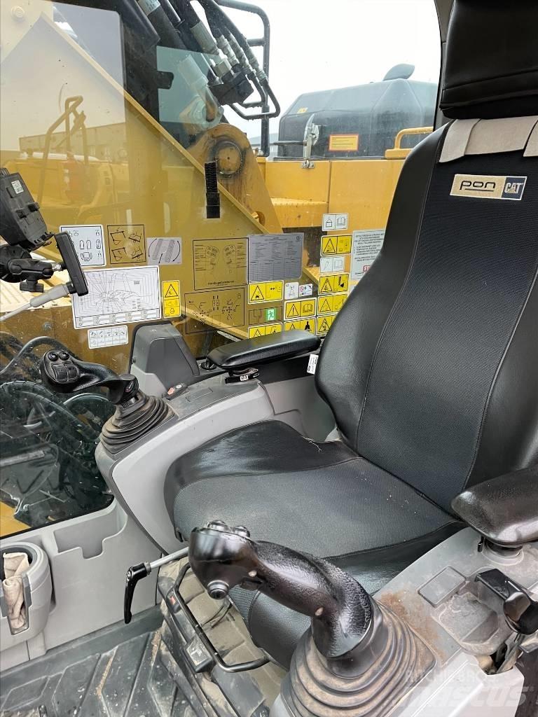 CAT 325F Pelle sur chenilles
