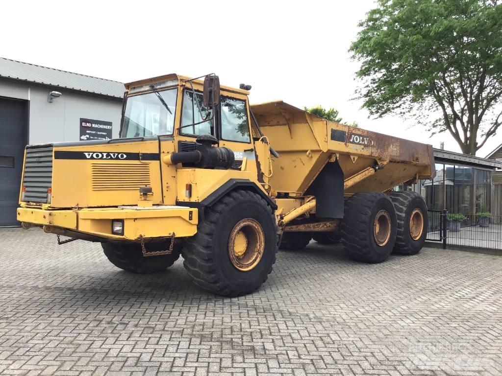 Volvo A 25 C Tombereau articulé
