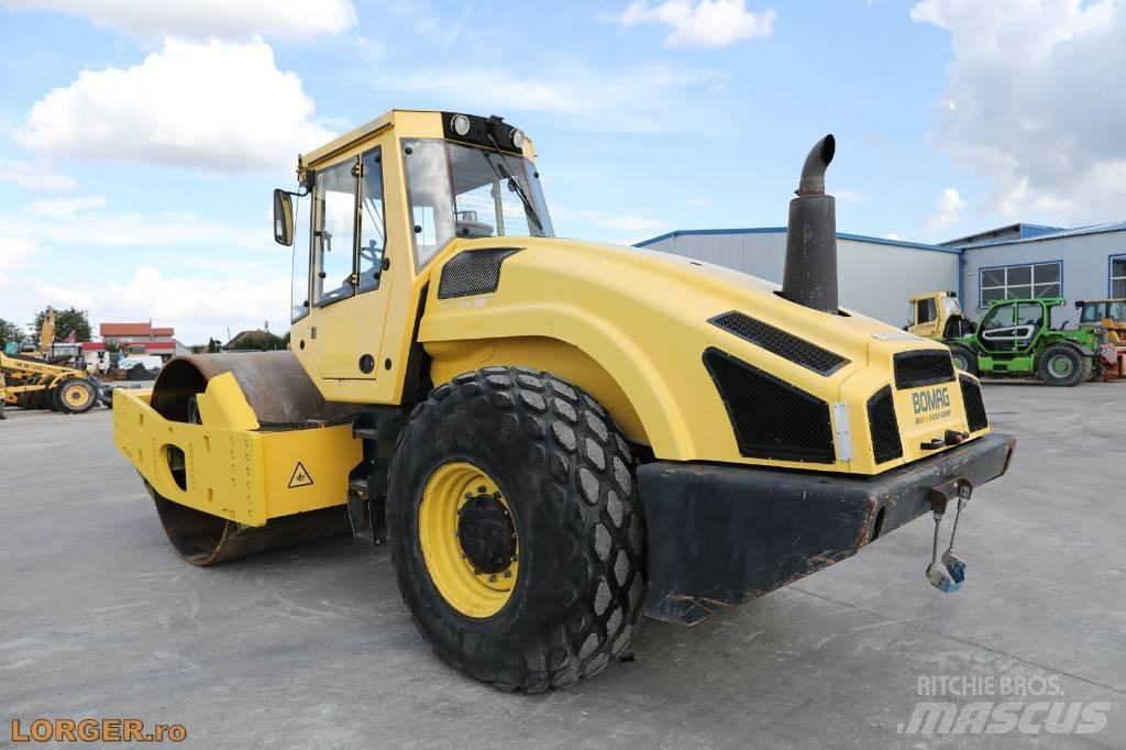 Bomag BW 219 D H-4 Rouleaux monocylindre