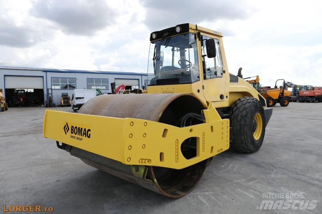 Bomag BW 219 D H-4 Rouleaux monocylindre