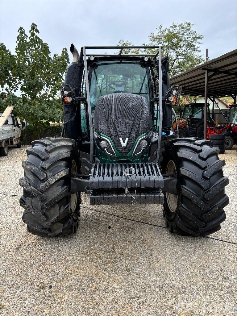 Valtra T 174 Tracteur