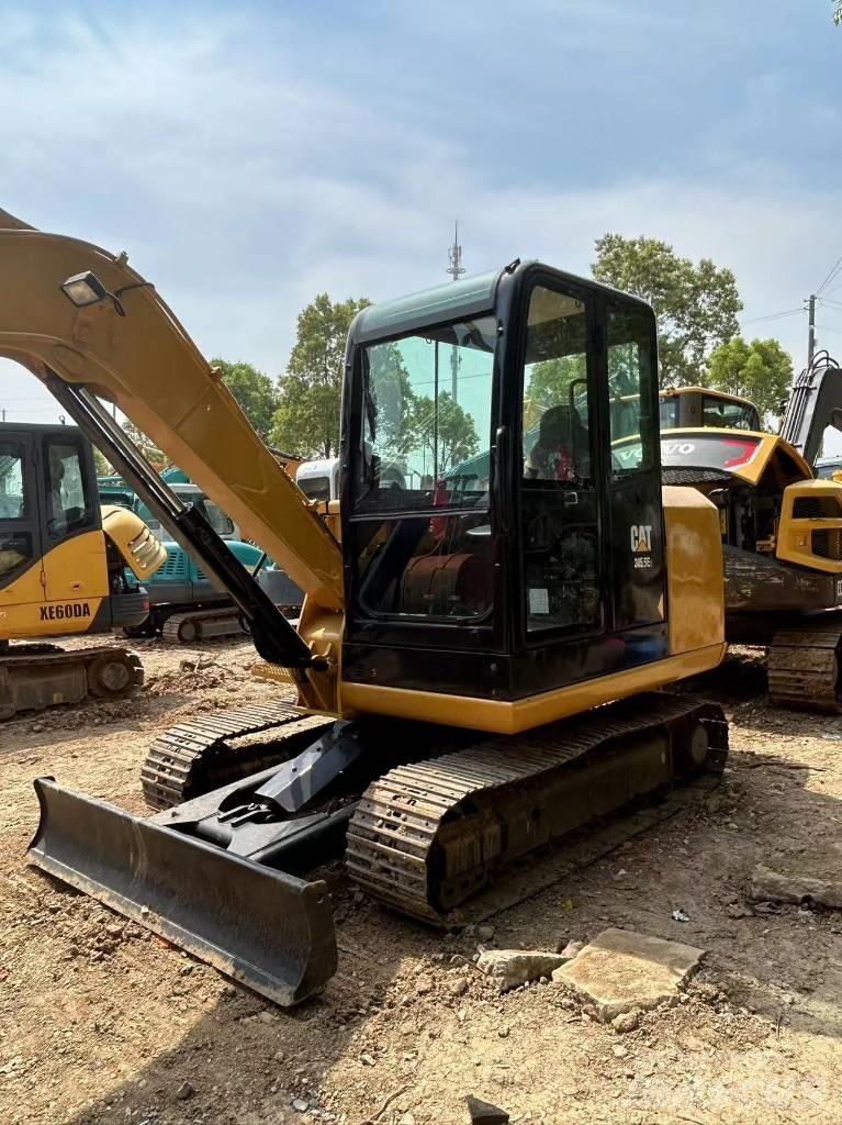 CAT 305.5 Mini pelle < 7t