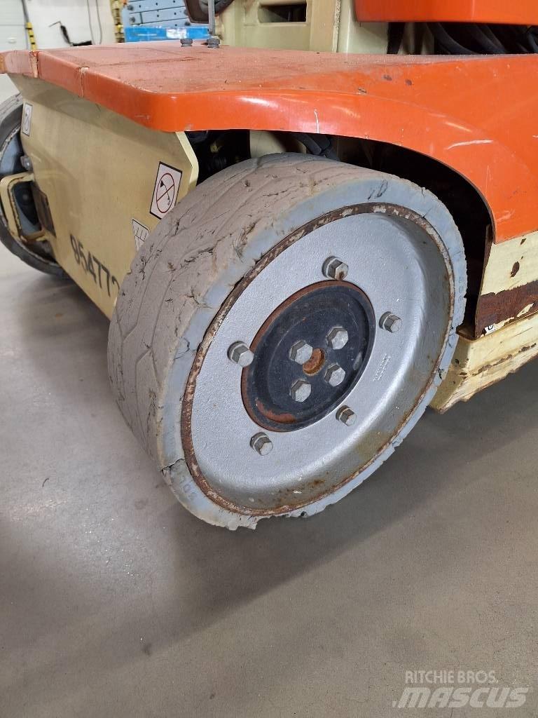 JLG Toucan 10 E Mât vertical