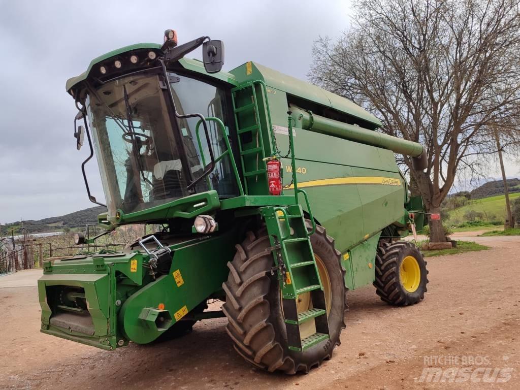 John Deere W 440 Moissonneuse batteuse