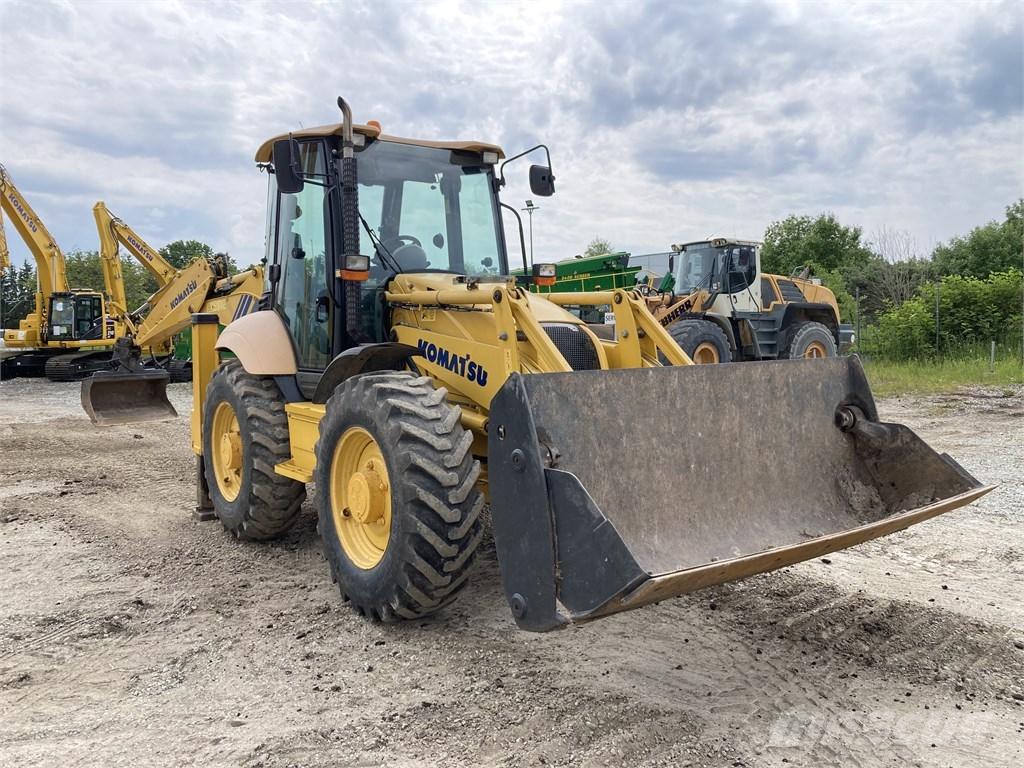 Komatsu WB93S-5E0 Tractopelle