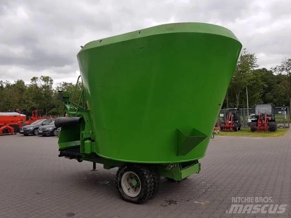  Farezin 13 m 3 Autres matériels d'élevage