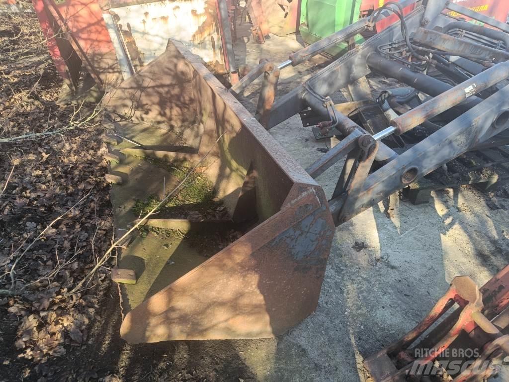 Mailleux TN750A Chargeur frontal, fourche