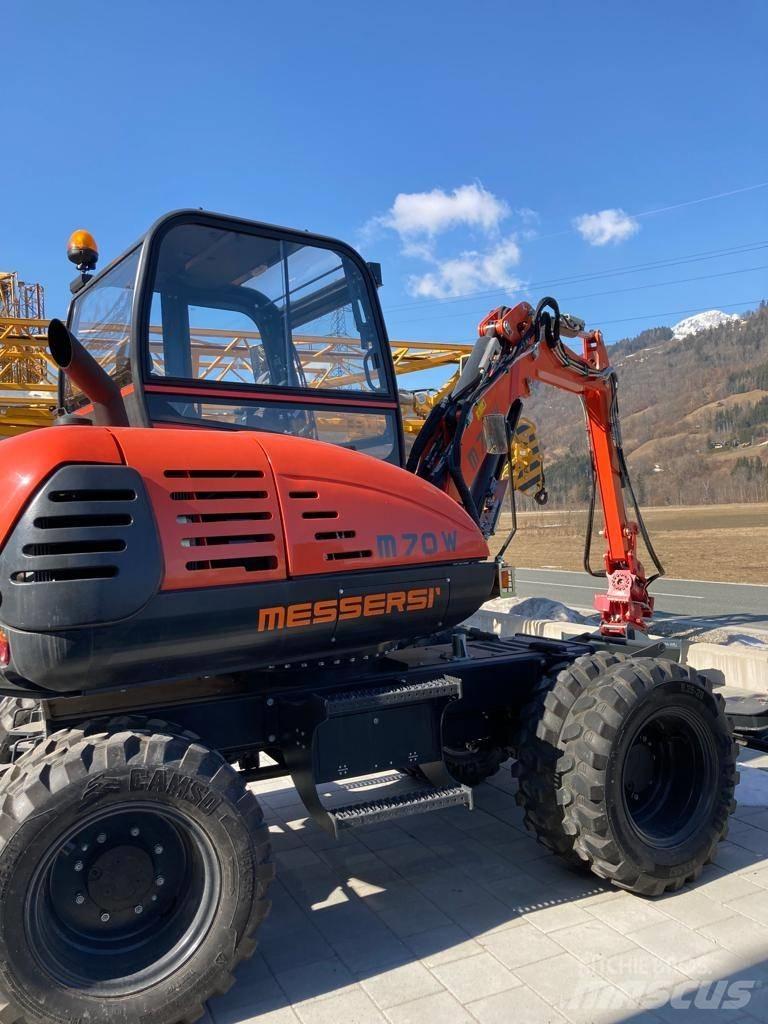 Messersi M 70 W Pelle sur pneus