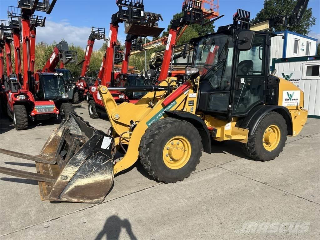 CAT 906 (9145) Chargeuse multifonction