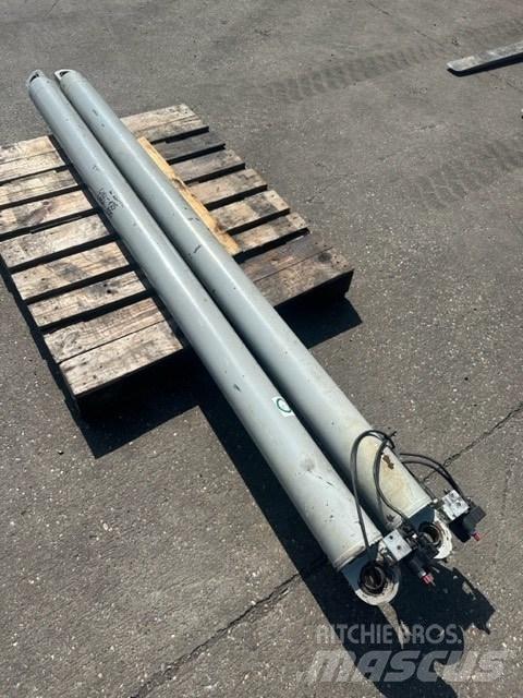 SkyJack SJ 8831 Nacelle ciseaux
