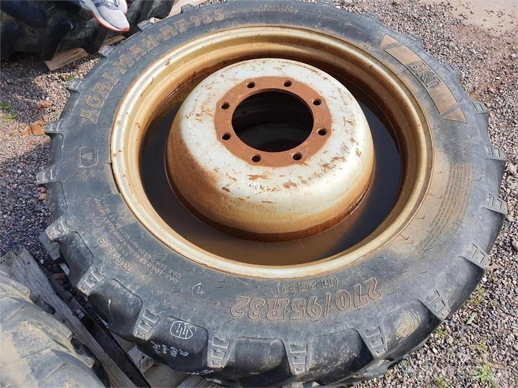 BKT 270/95R32 x2 Pneus, roues et jantes