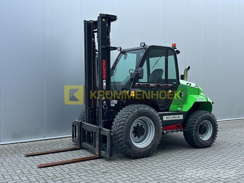 Manitou M30-4 Chariot tout terrain