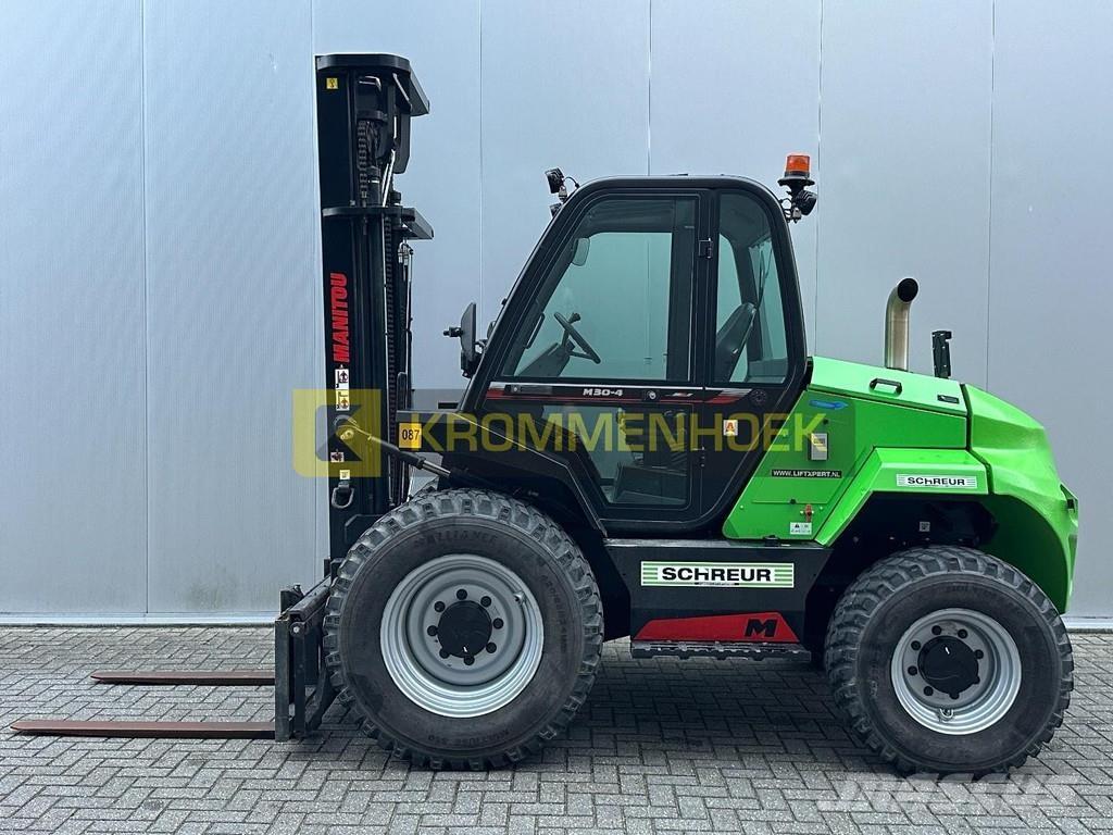 Manitou M30-4 Chariot tout terrain