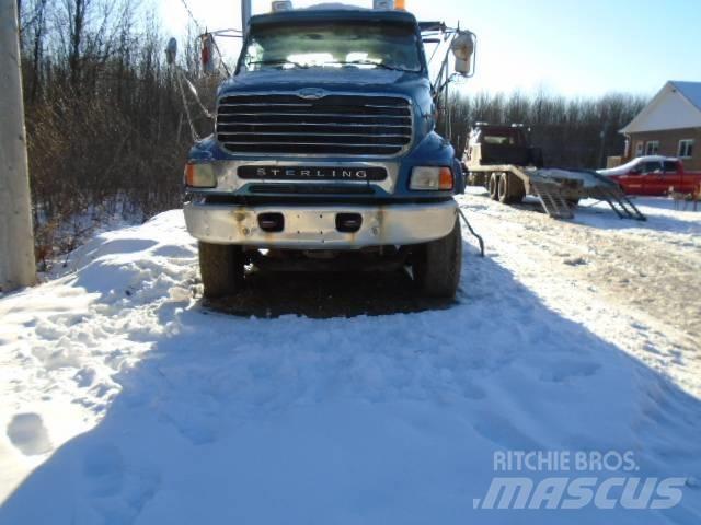 Sterling L 9500 Camion plateau