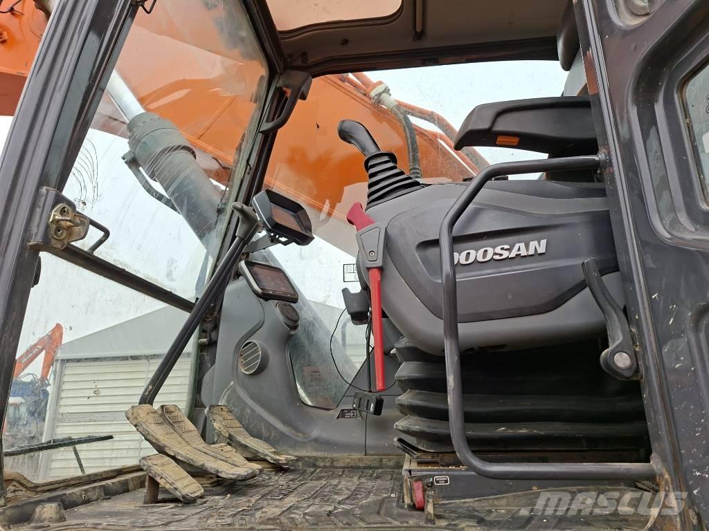 Doosan DX380LC-7 Pelle sur chenilles