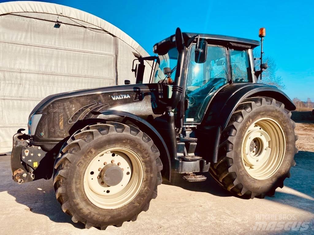 Valtra T 203 Tracteur