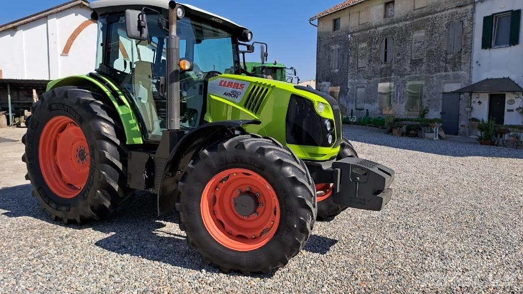 CLAAS Arion 450 CIS Tracteur