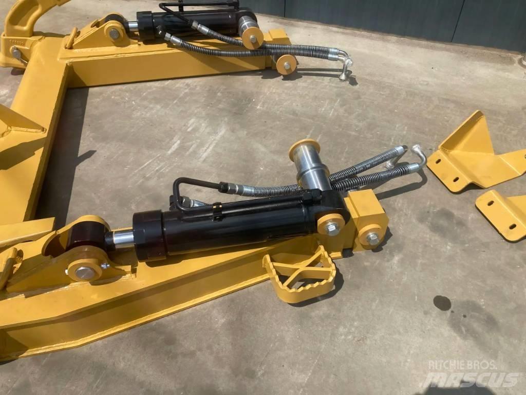 CAT 963K Scarificateur