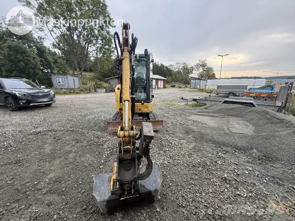 Komatsu PC 26 MR Mini pelle < 7t