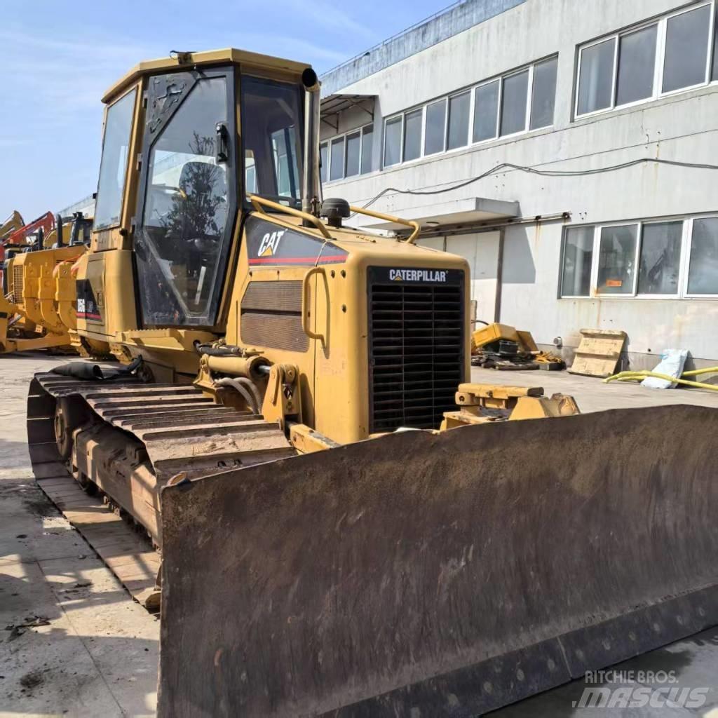 CAT D 5 G LGP Bouteurs sur chenilles