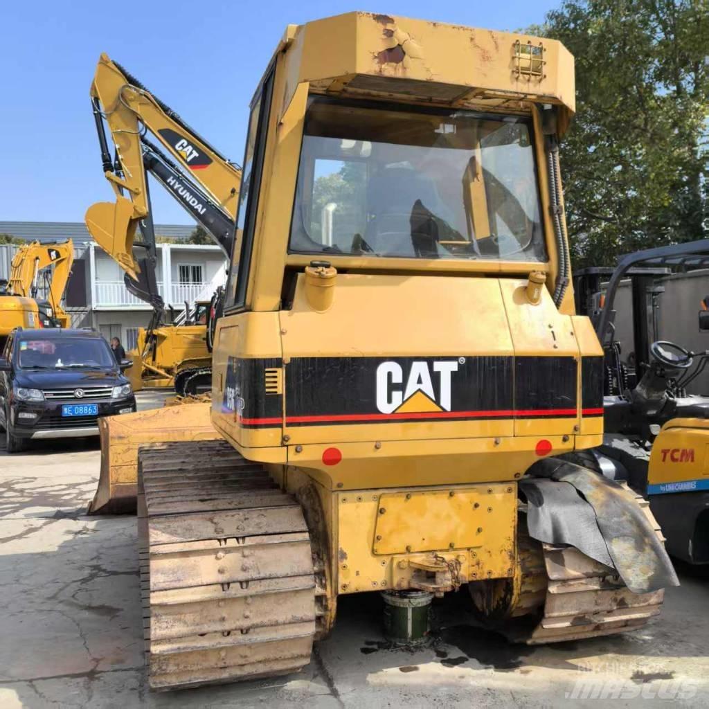 CAT D 5 G LGP Bouteurs sur chenilles