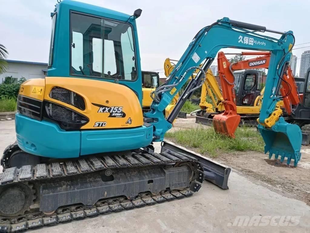 Kubota 155 Pelle sur chenilles