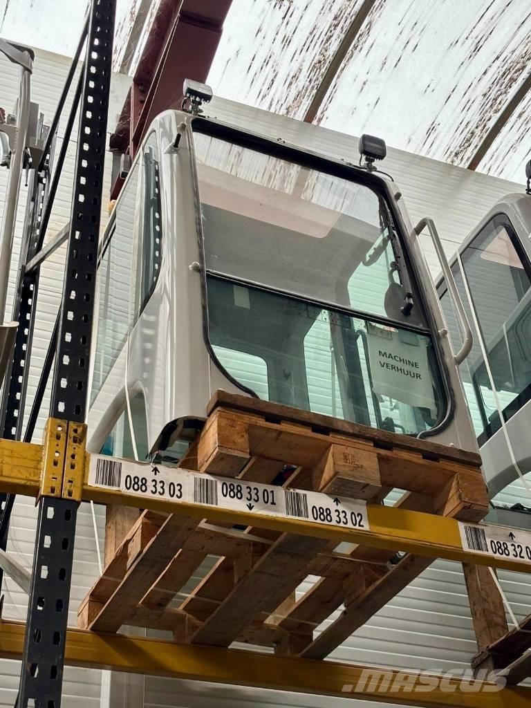 Takeuchi TB 225 Mini pelle < 7t