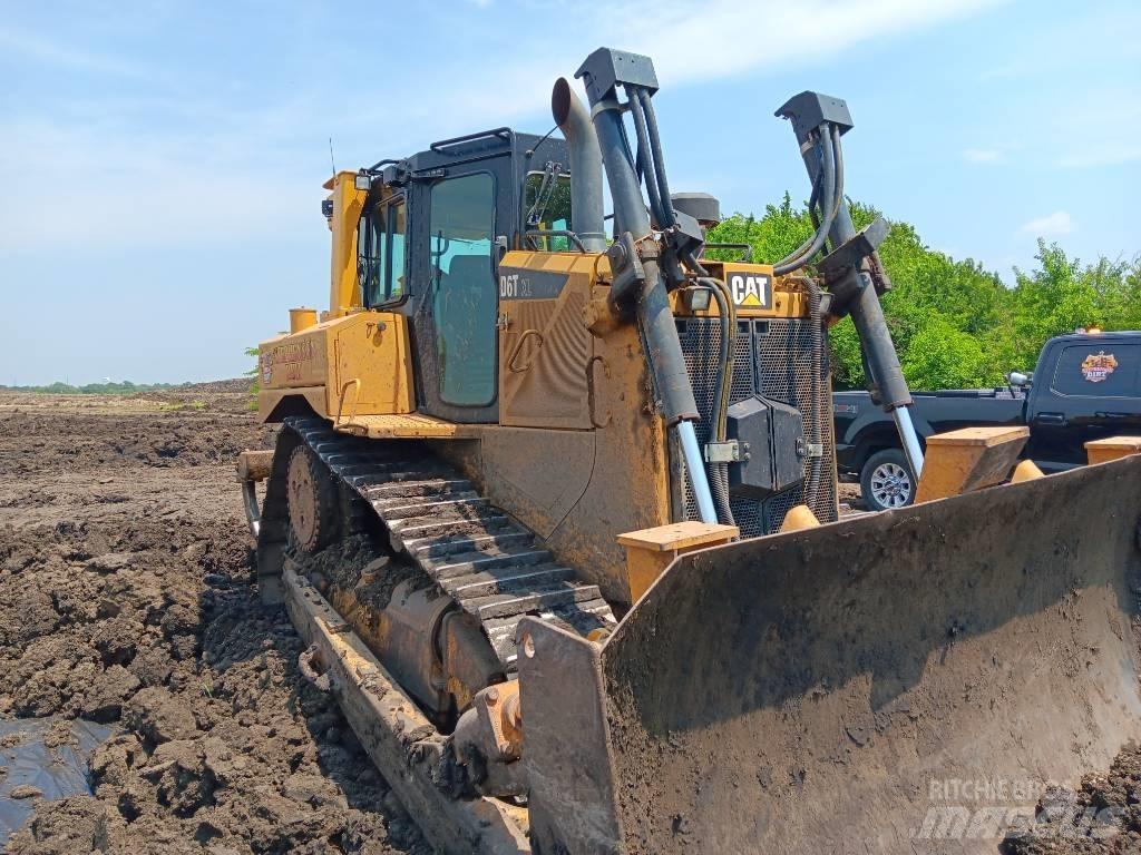 CAT D 6 T XL Bouteurs sur chenilles