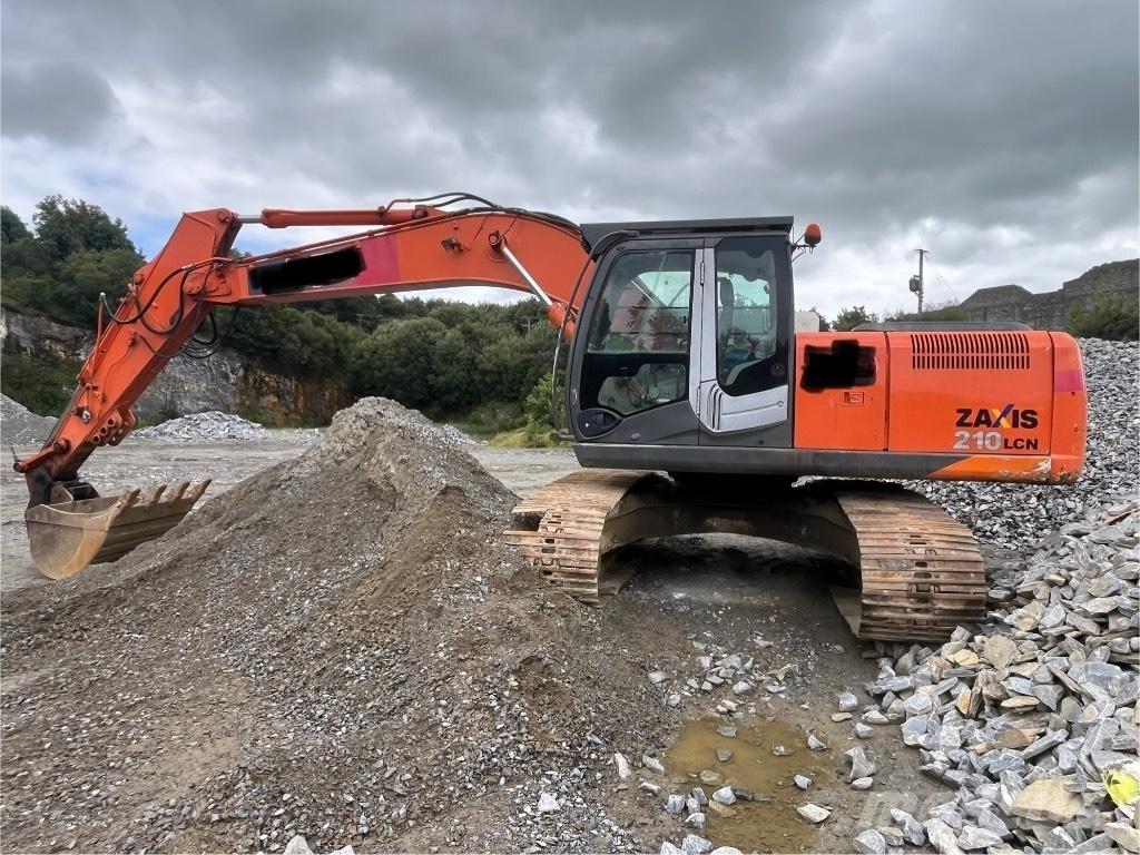 Hitachi ZX 210-3 Pelle sur chenilles