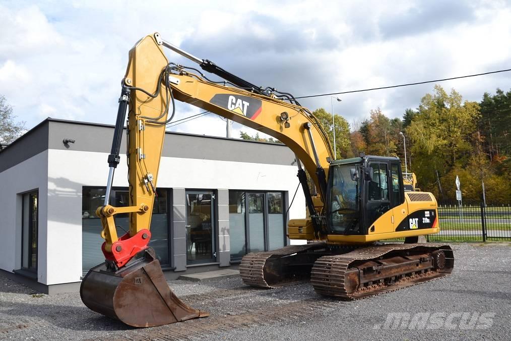 CAT 319 D L Pelle sur chenilles