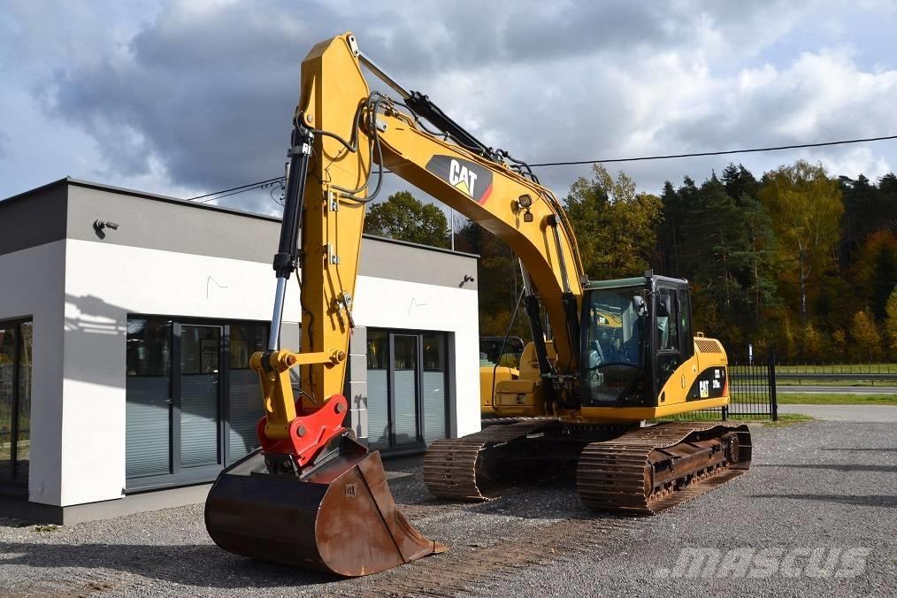 CAT 319 D L Pelle sur chenilles