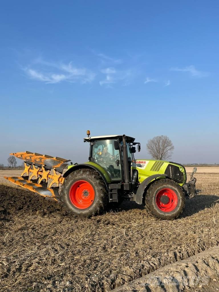 CLAAS Arion 630 Tracteur