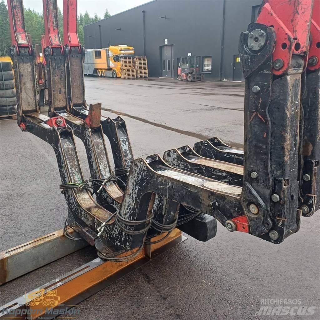 Komatsu 895 Autres accessoires pour matériel forestier