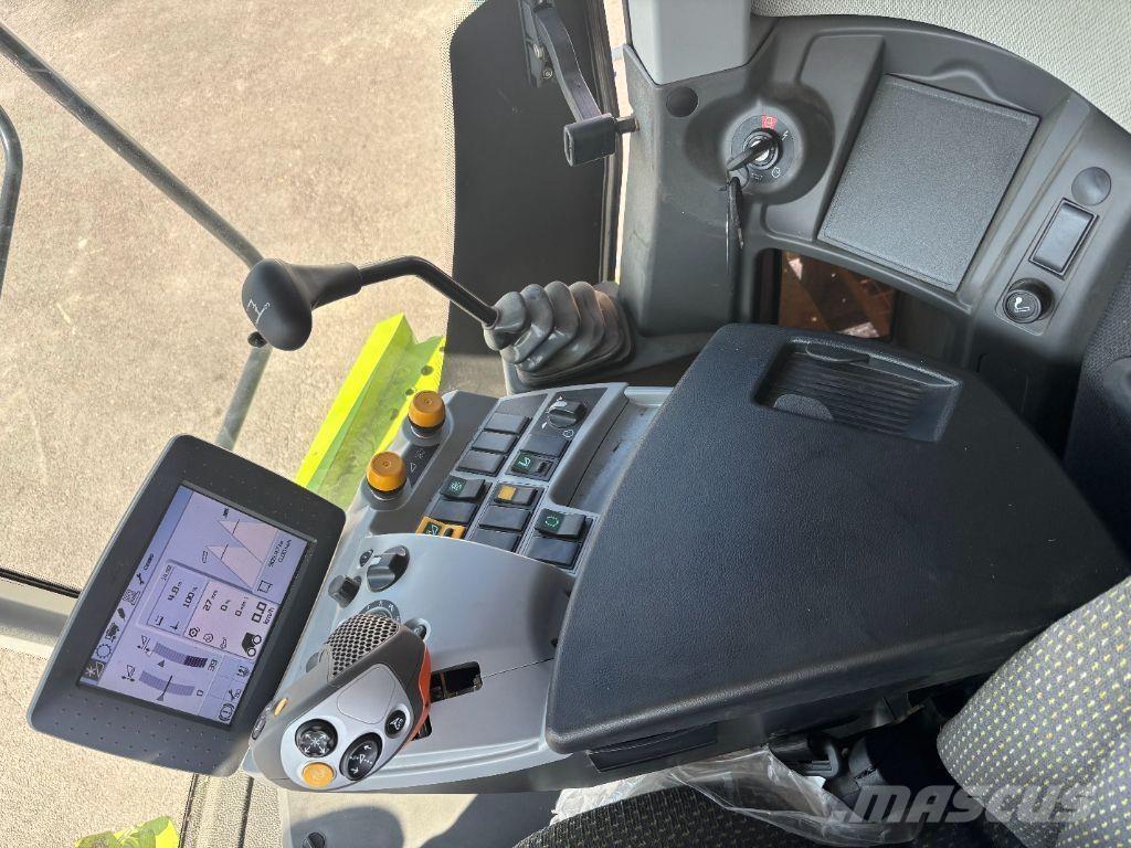 CLAAS TUCANO 430 Moissonneuse batteuse