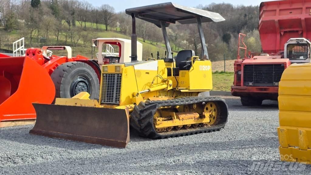 Komatsu D20P-7 Bouteurs sur chenilles