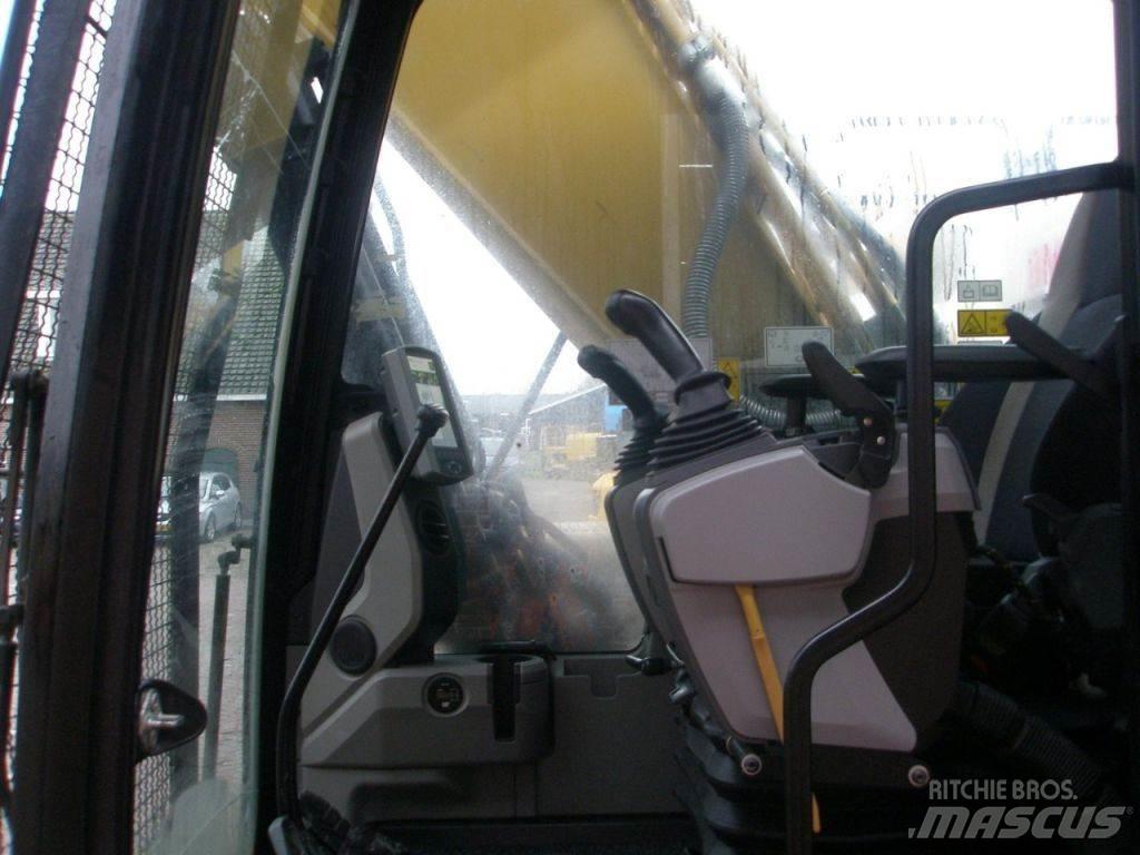 CAT 326FL Pelle sur chenilles