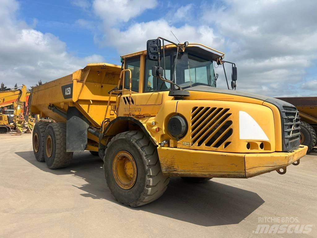 Volvo A 25 D Tombereau articulé