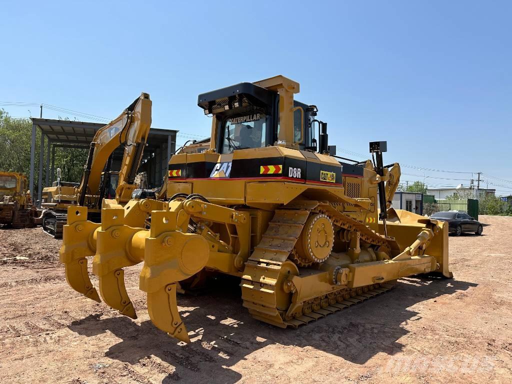 CAT D 8 R Bouteurs sur chenilles