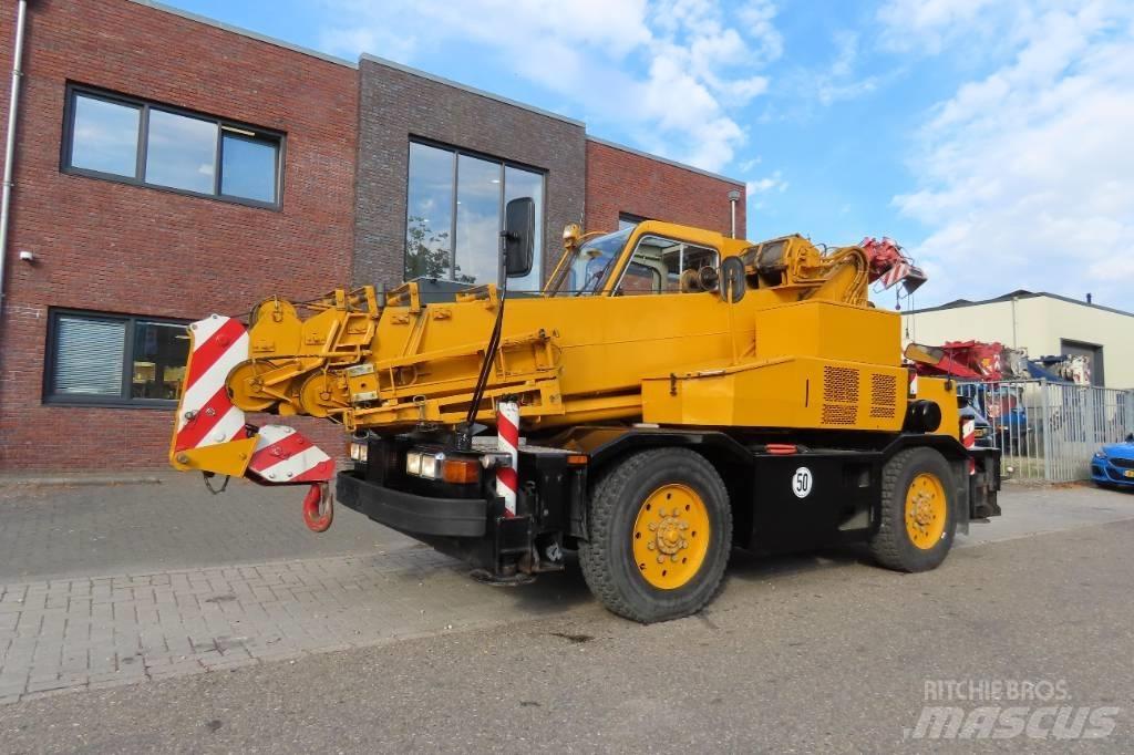 Kobelco RK 70 M2 Grues mobiles